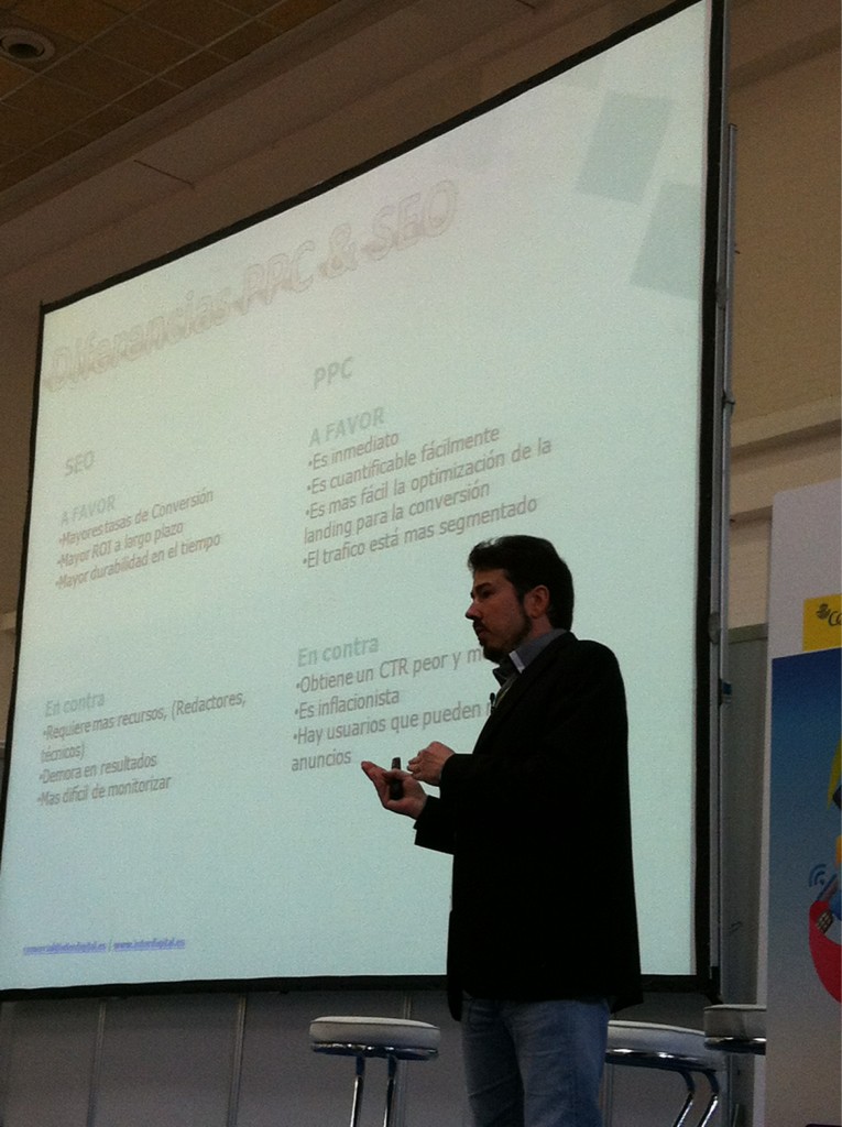 Jorge Pascual en una ponencia